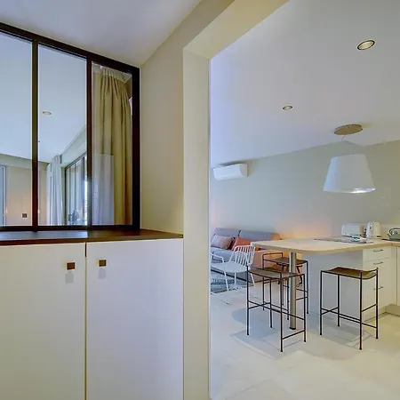 Appartement Immogroom- Modern- Terrace - Ac - Center- Croisette- Congressesbeaches *